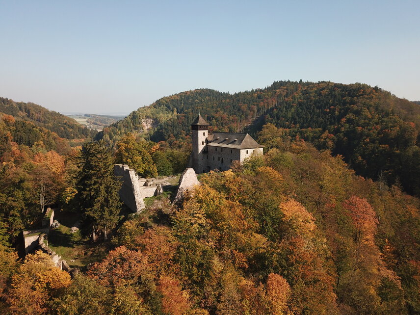 Litice - letecký  | © NPÚ